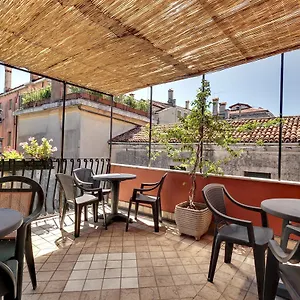 *** Bed & Breakfast Casa Di Sara Italy